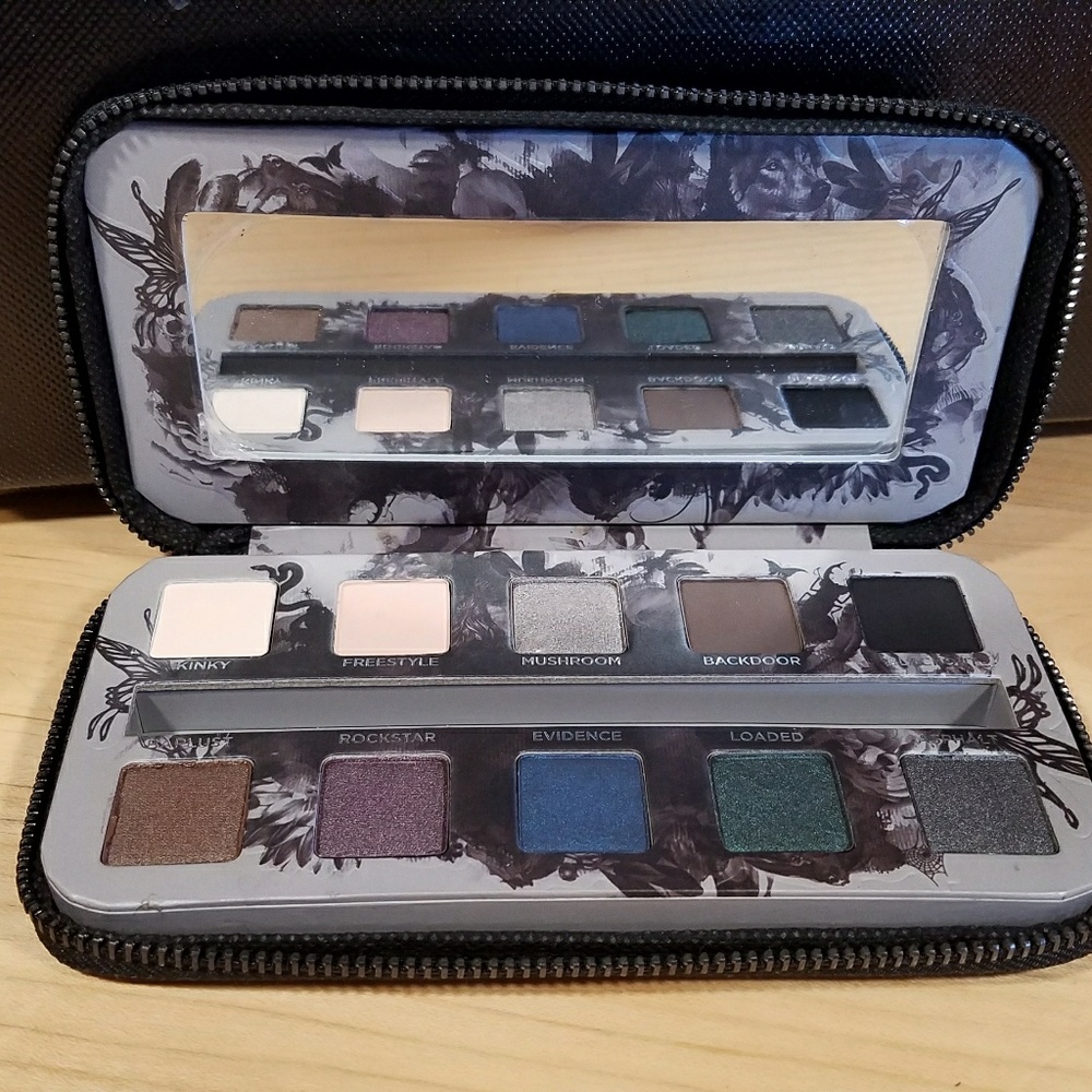 Urban decay smoked palette